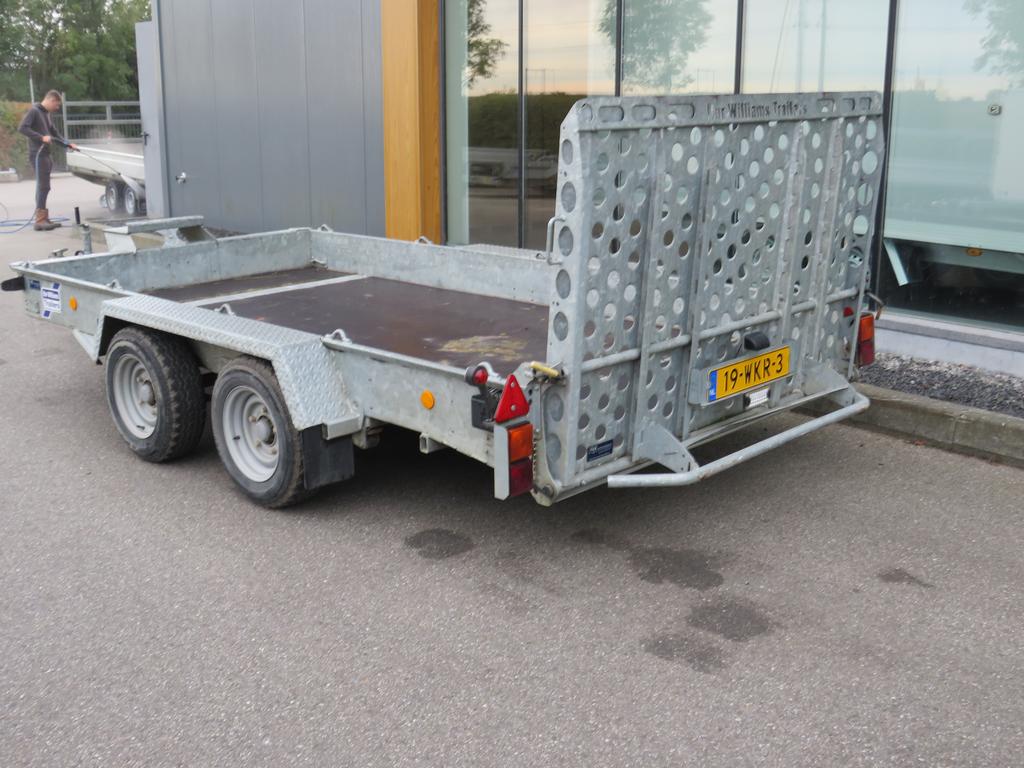 Ifor-Williams Machinetransporter tandemas 366x184cm 3500kg